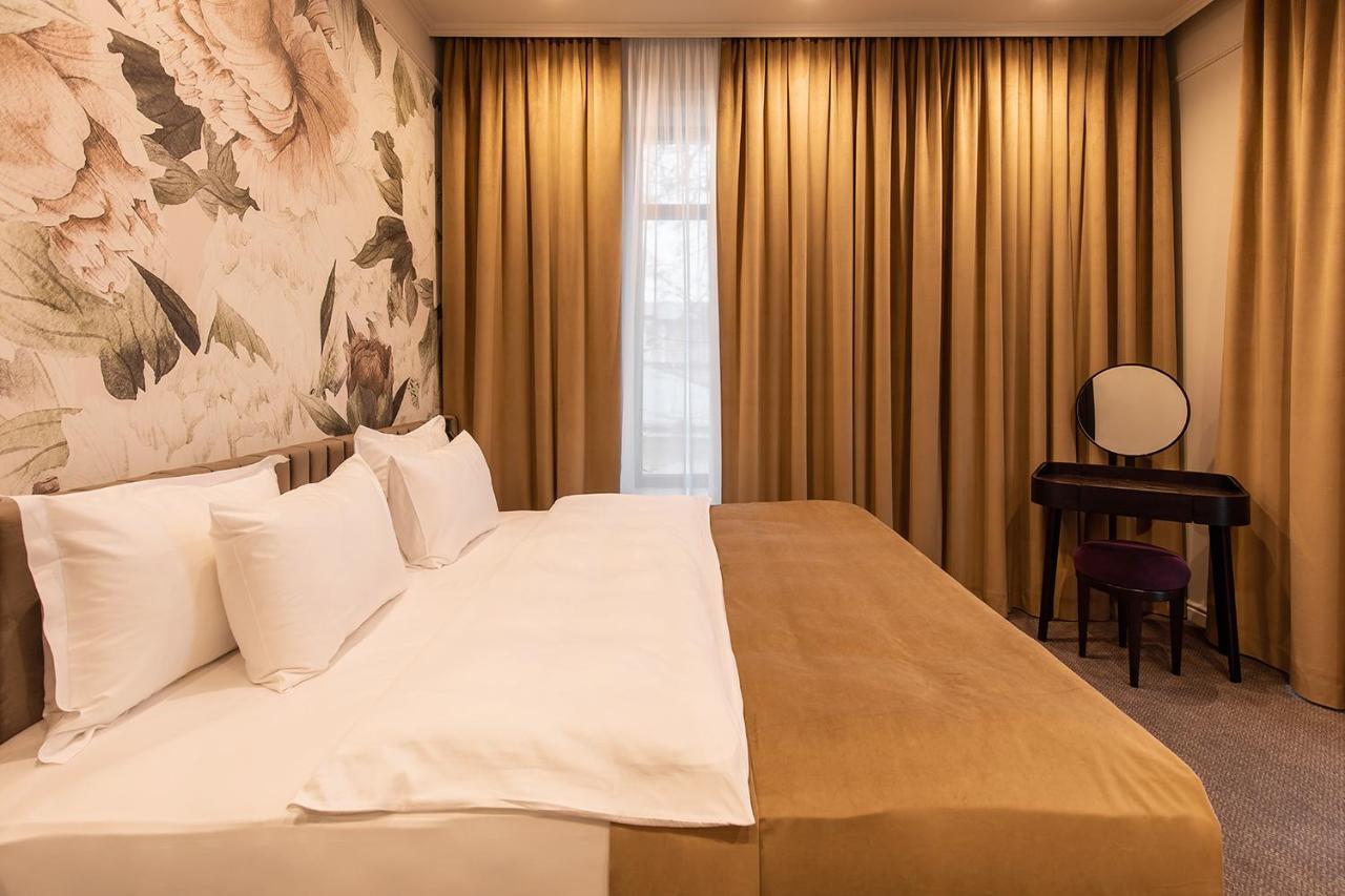 Potocki Boutique Hotel Khmelʼnytsʼkyy Dış mekan fotoğraf